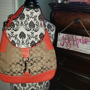 NEW WO TAG COACH SIGNATURE PURSE